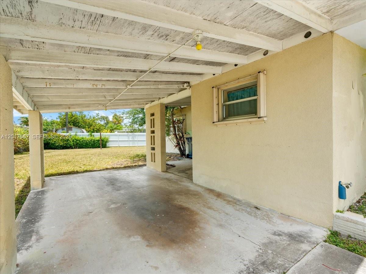 SO MIAMI HEIGHTS MANOR - Residential