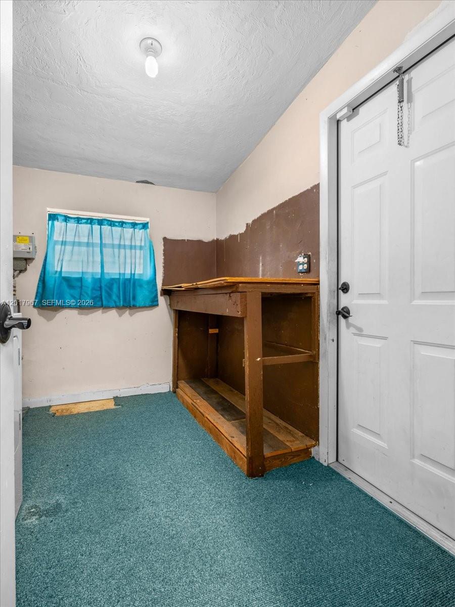 SO MIAMI HEIGHTS MANOR - Residential