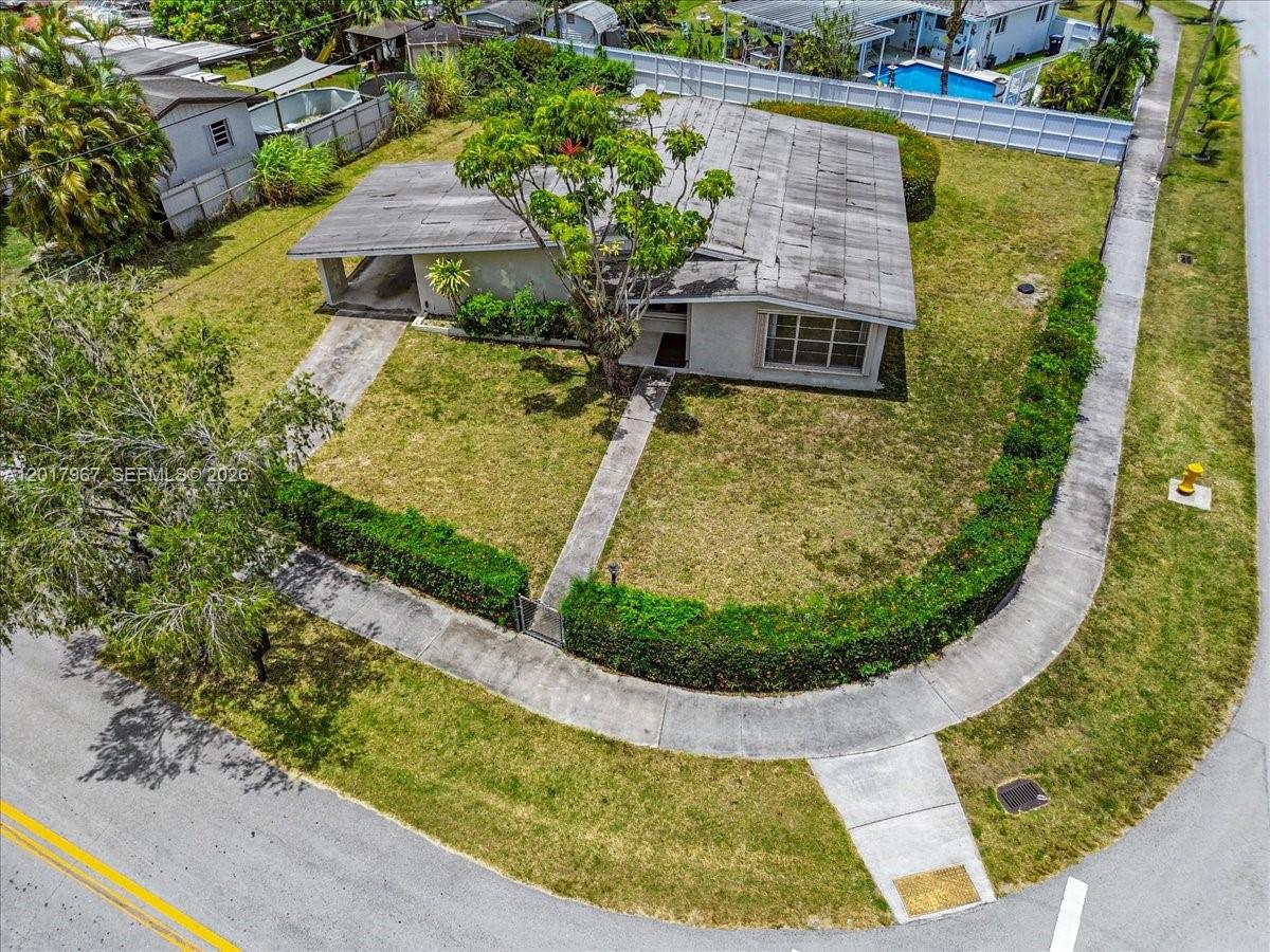 SO MIAMI HEIGHTS MANOR - Residential