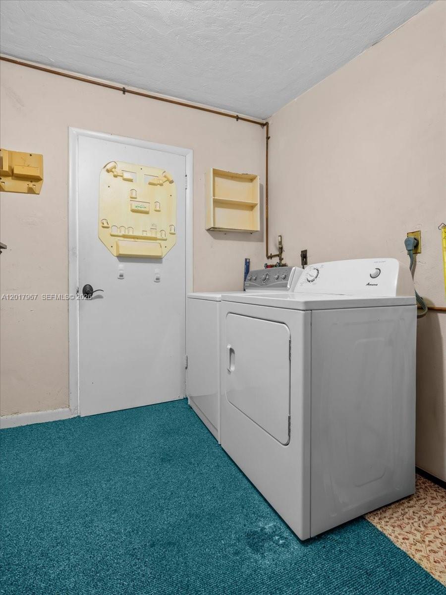 SO MIAMI HEIGHTS MANOR - Residential