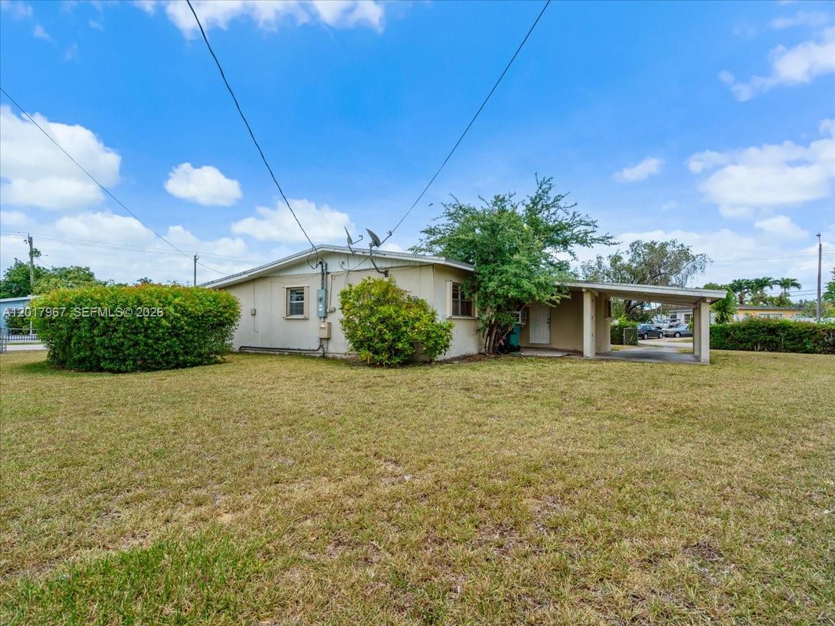 SO MIAMI HEIGHTS MANOR - Residential