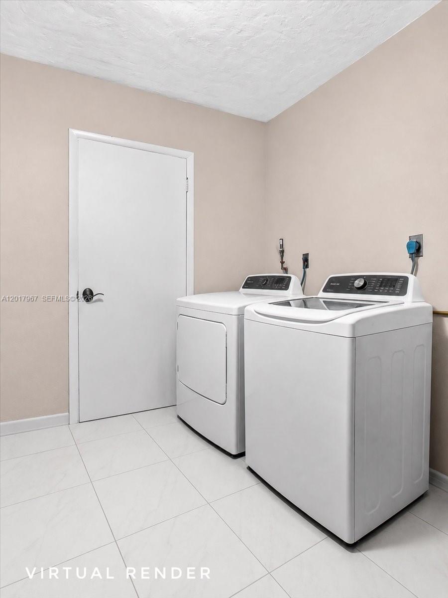 SO MIAMI HEIGHTS MANOR - Residential