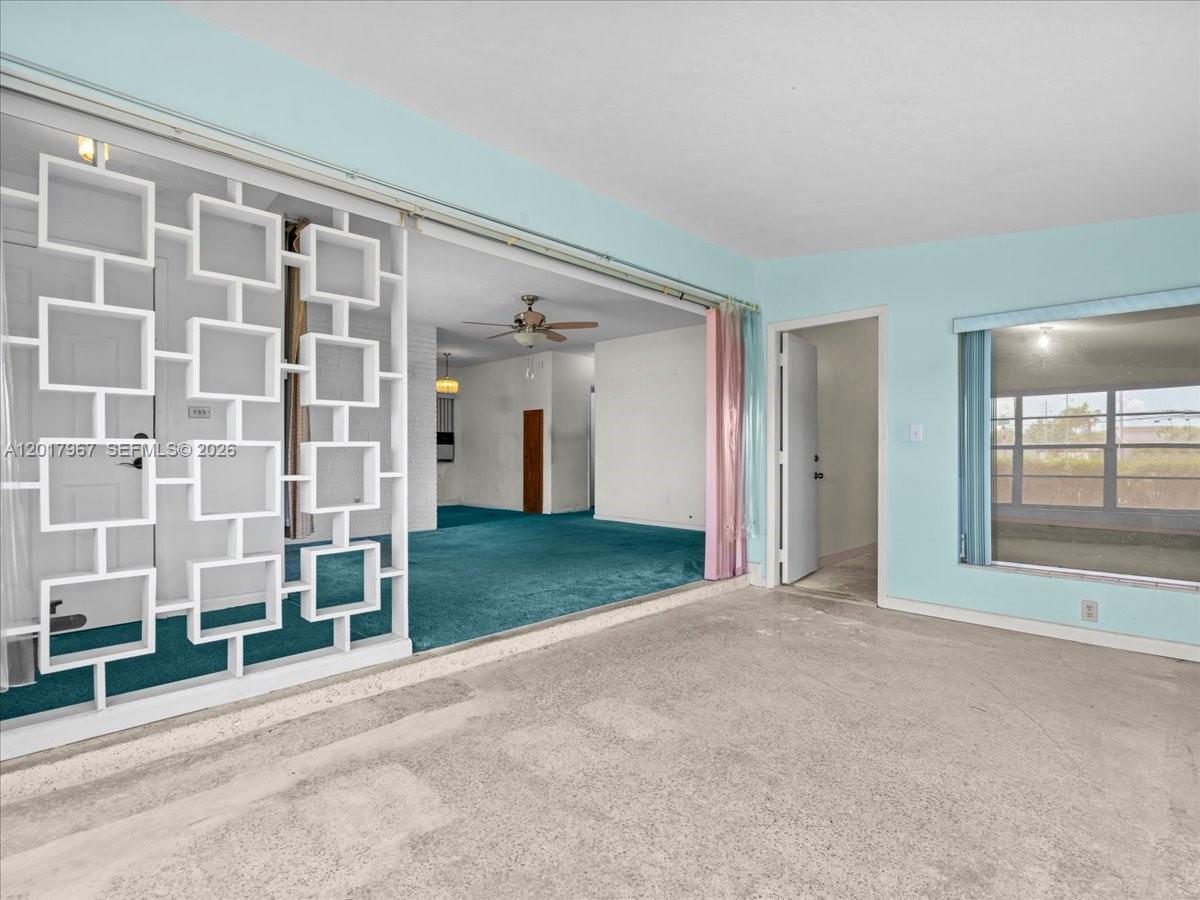 SO MIAMI HEIGHTS MANOR - Residential
