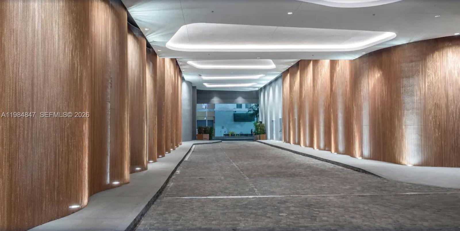 801 SMA RESIDENCES CONDO - Residential Lease