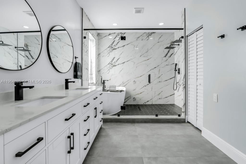 Photo of 1306 Crossbill Ct, Weston, FL 33327 (MLS # A11964693)