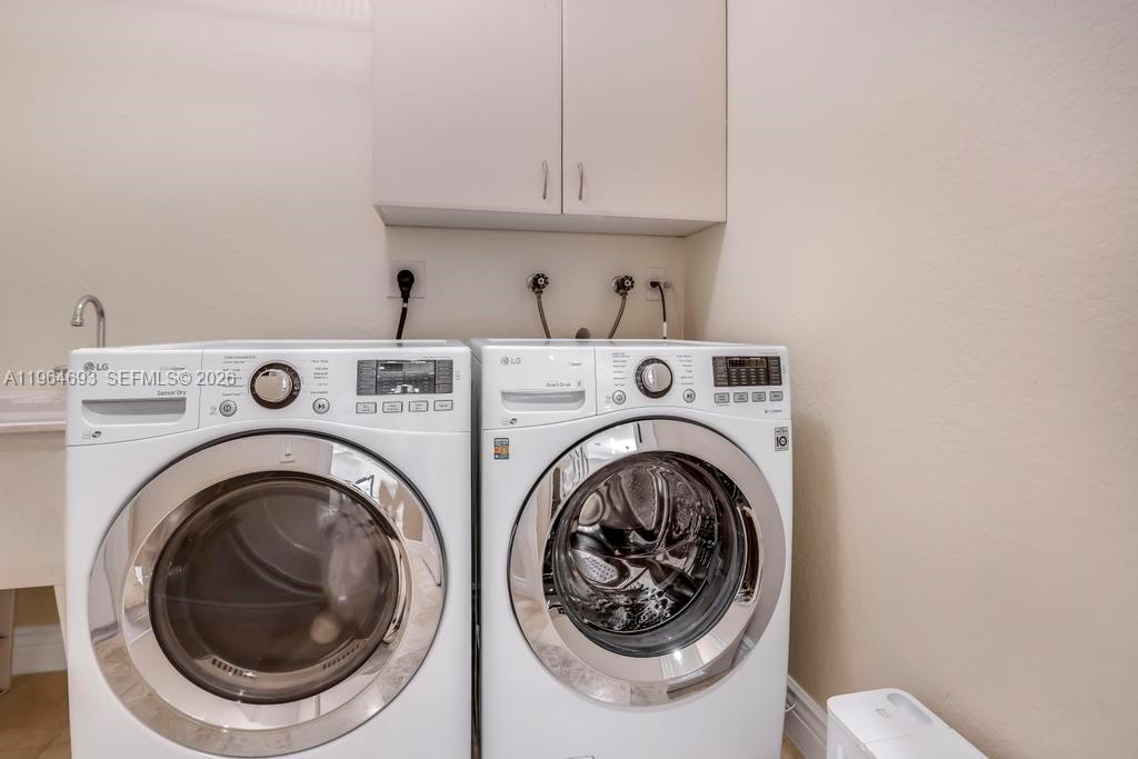 SECTOR 2-PARCELS 17 18 19 - Residential