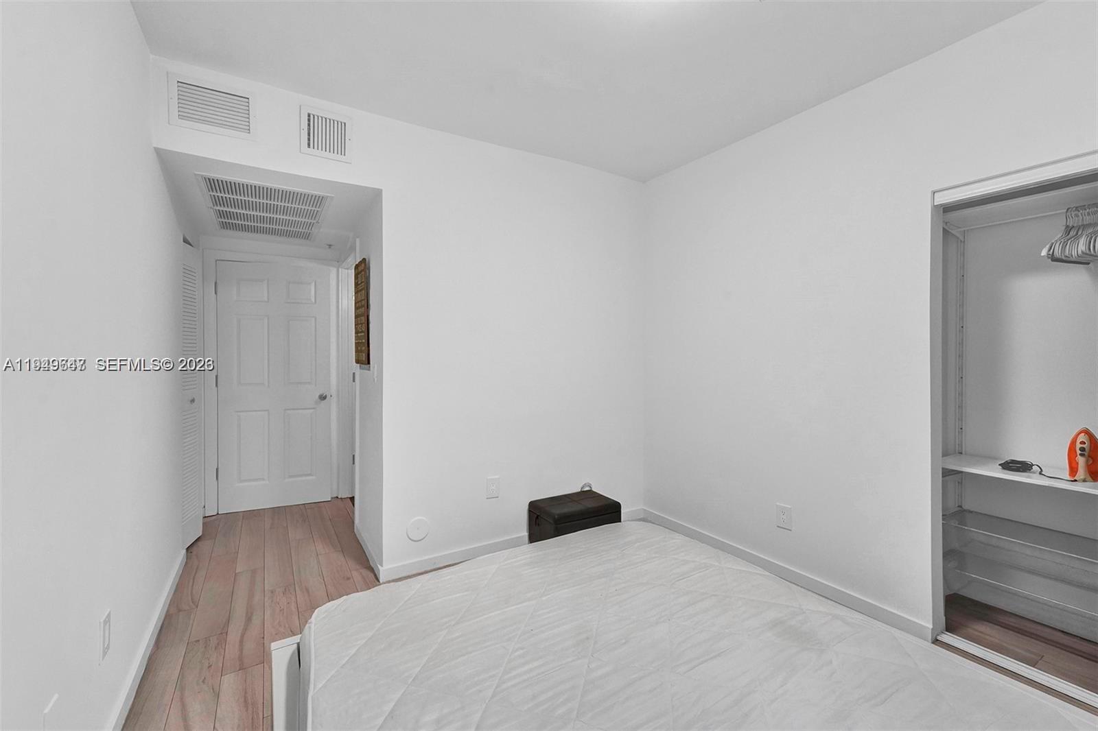 EVA CONDO - Residential