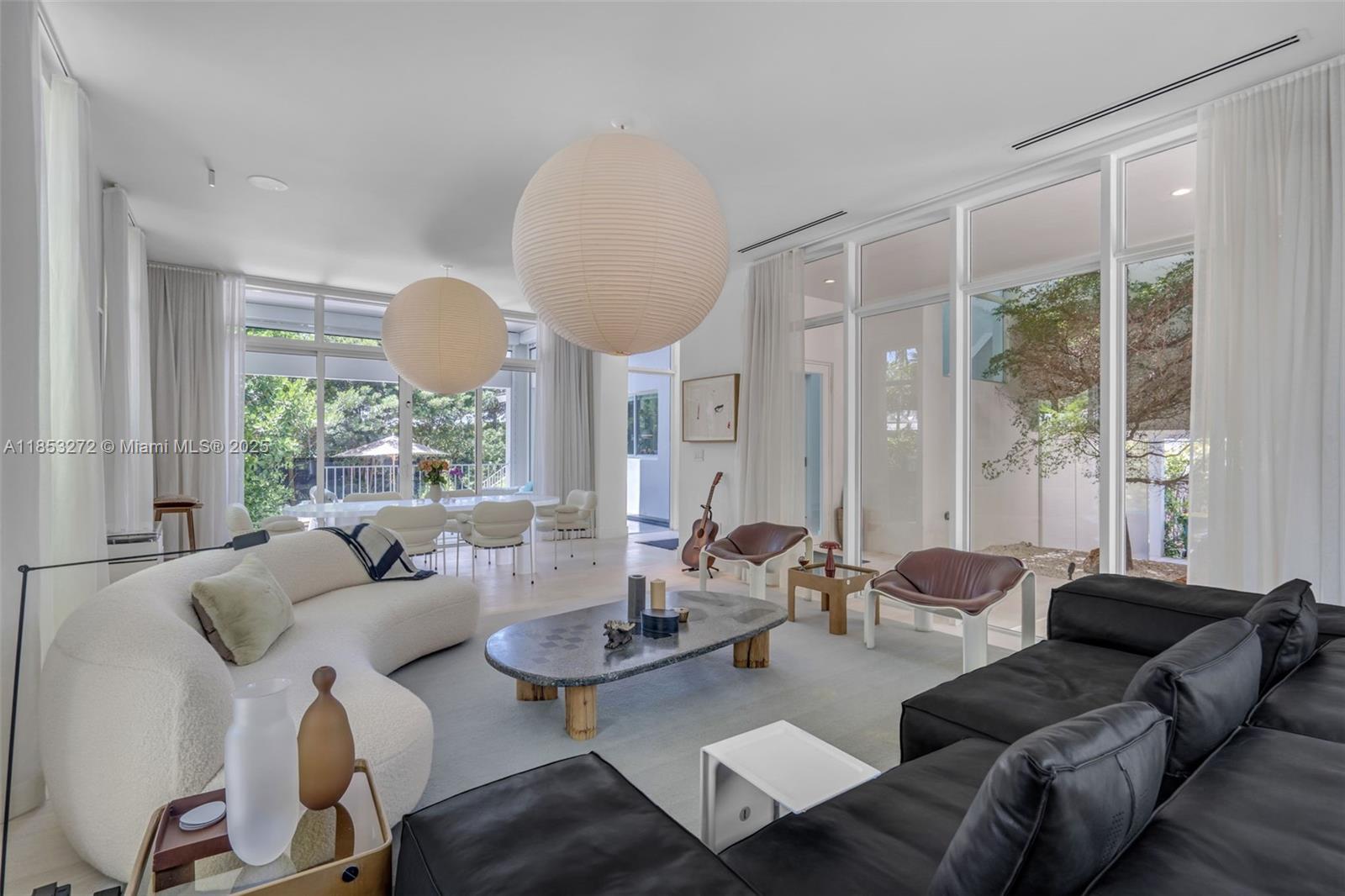 TROPICAL ISLE HOMES SUB 4 - Residential