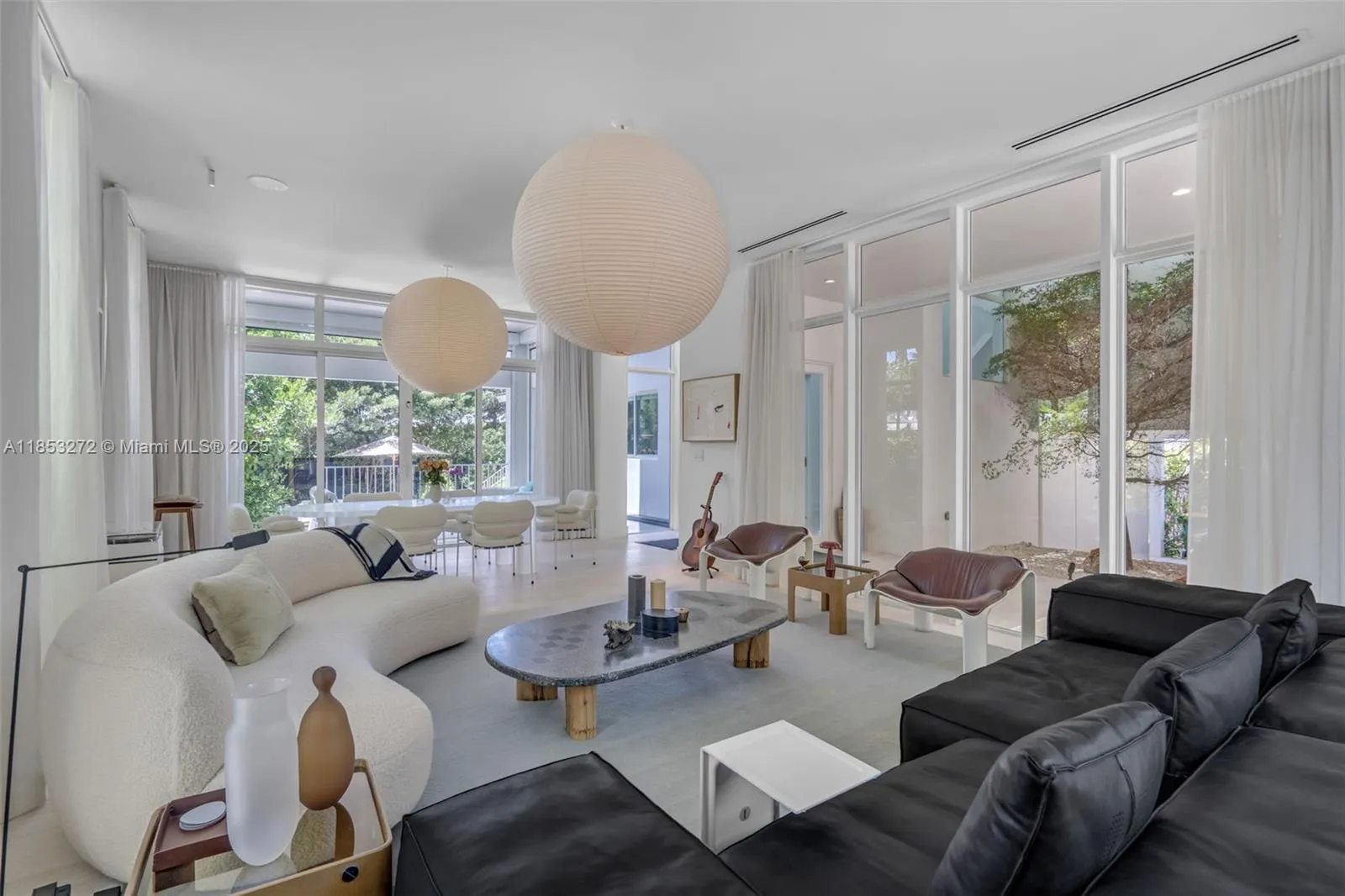 Key Biscayne, Florida 33149, United States, 6 Bedrooms Bedrooms, ,6 BathroomsBathrooms,Residential,Active,185537