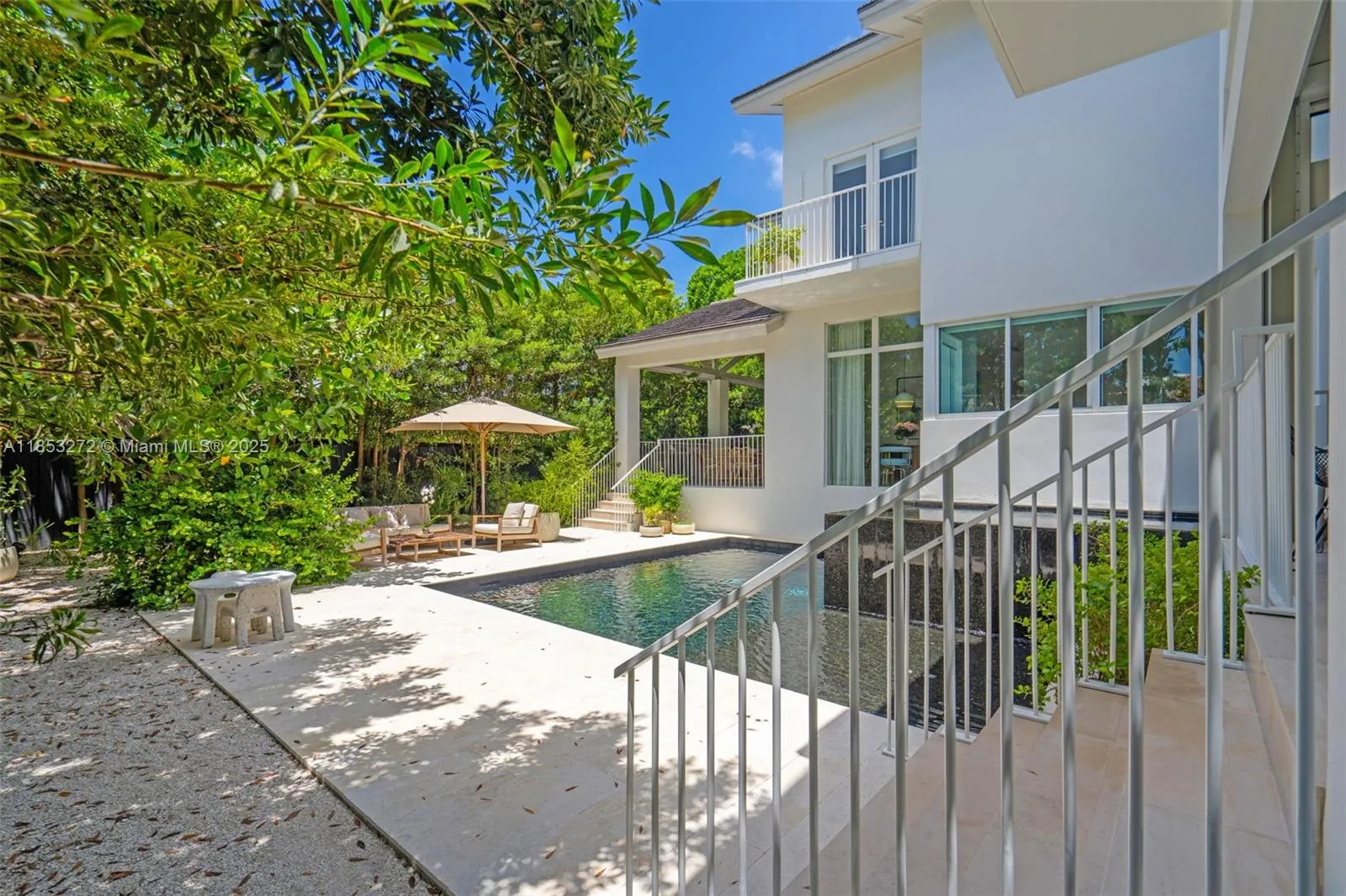 Key Biscayne, Florida 33149, United States, 6 Bedrooms Bedrooms, ,6 BathroomsBathrooms,Residential,Active,185537