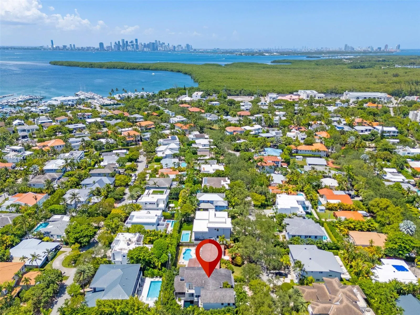 Key Biscayne, Florida 33149, United States, 6 Bedrooms Bedrooms, ,6 BathroomsBathrooms,Residential,Active,185537