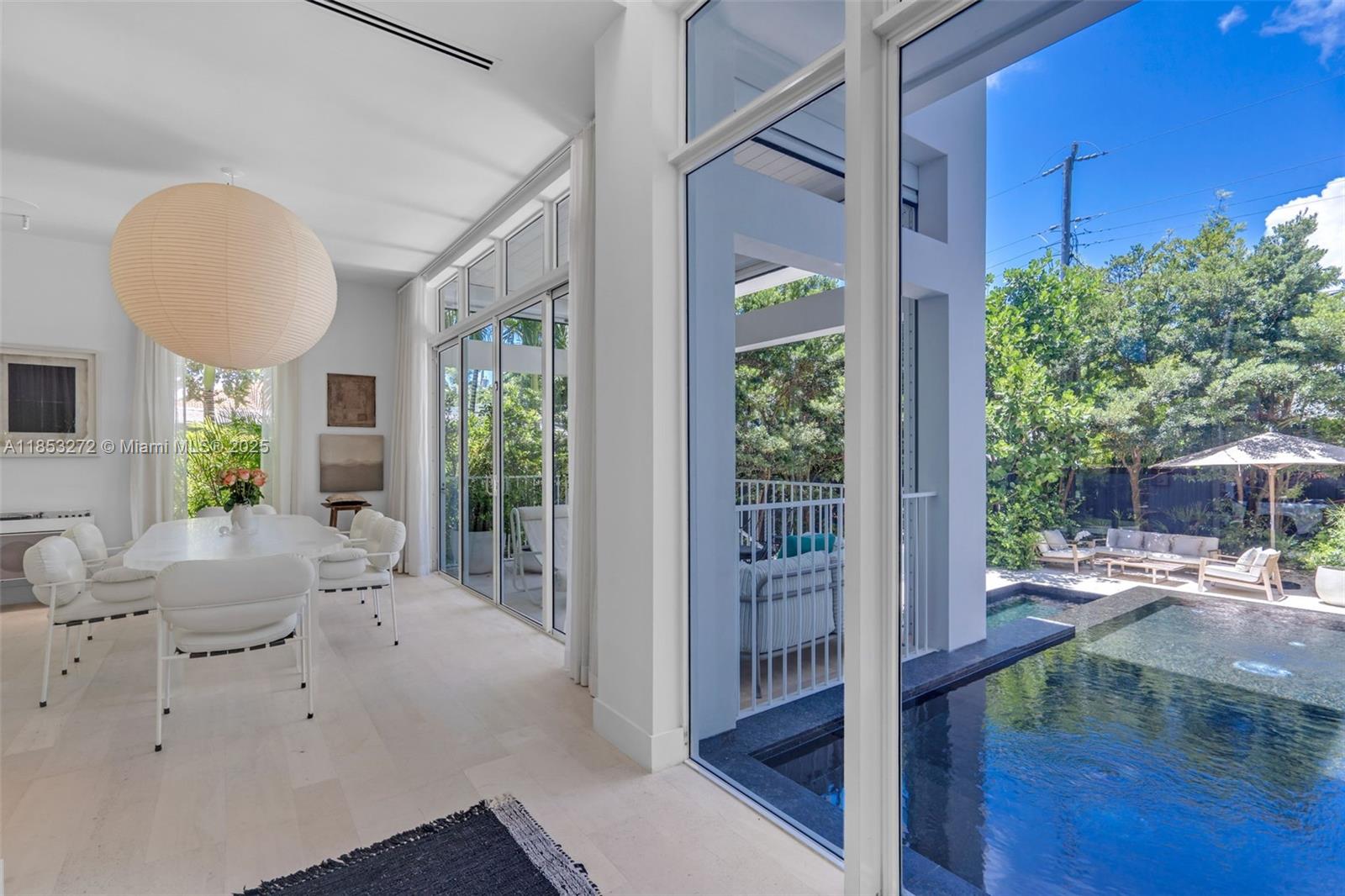 TROPICAL ISLE HOMES SUB 4 - Residential