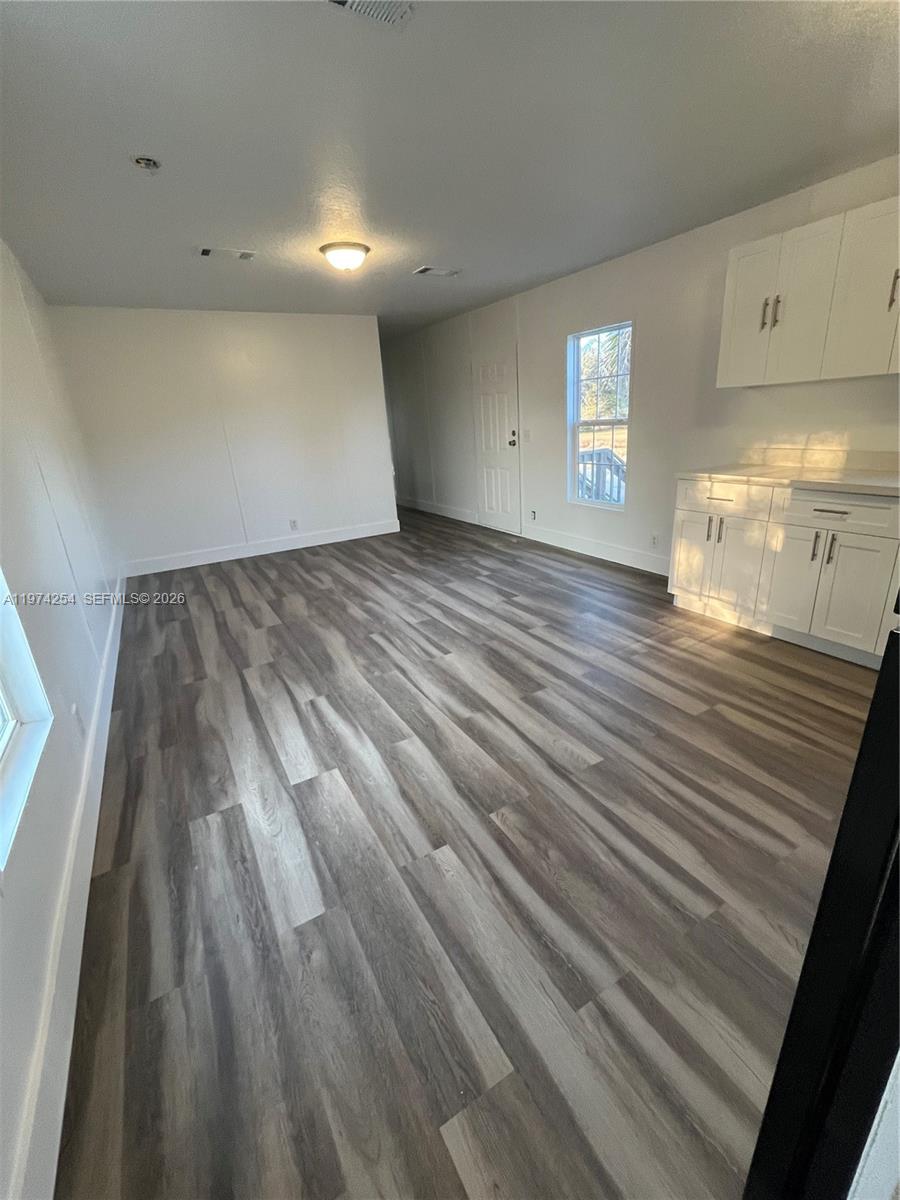 MONTURA RANCH EST 1 ST S/D - Residential