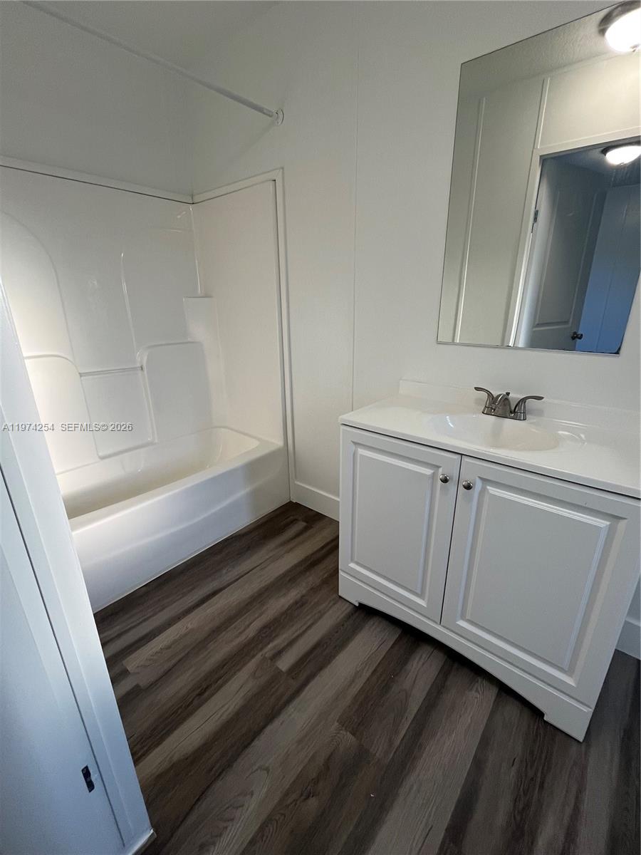 MONTURA RANCH EST 1 ST S/D - Residential