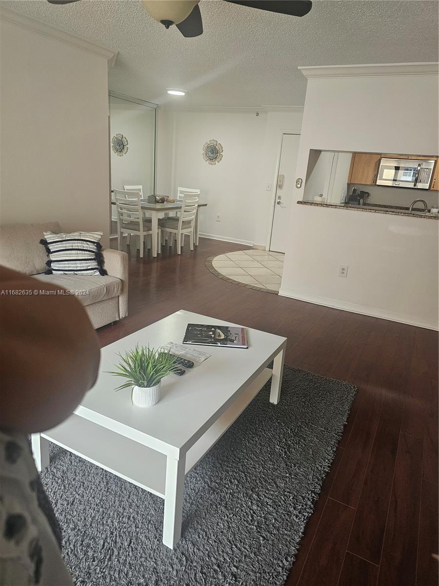 19555 E Country Club Dr 8503, Aventura, Miami-Dade County, Florida - 1 Bedrooms  
1 Bathrooms - 