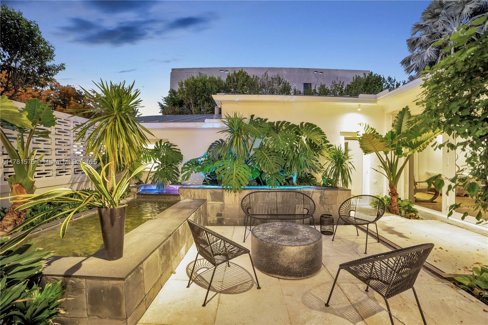 NAUTILUS EXTENSION - Residential