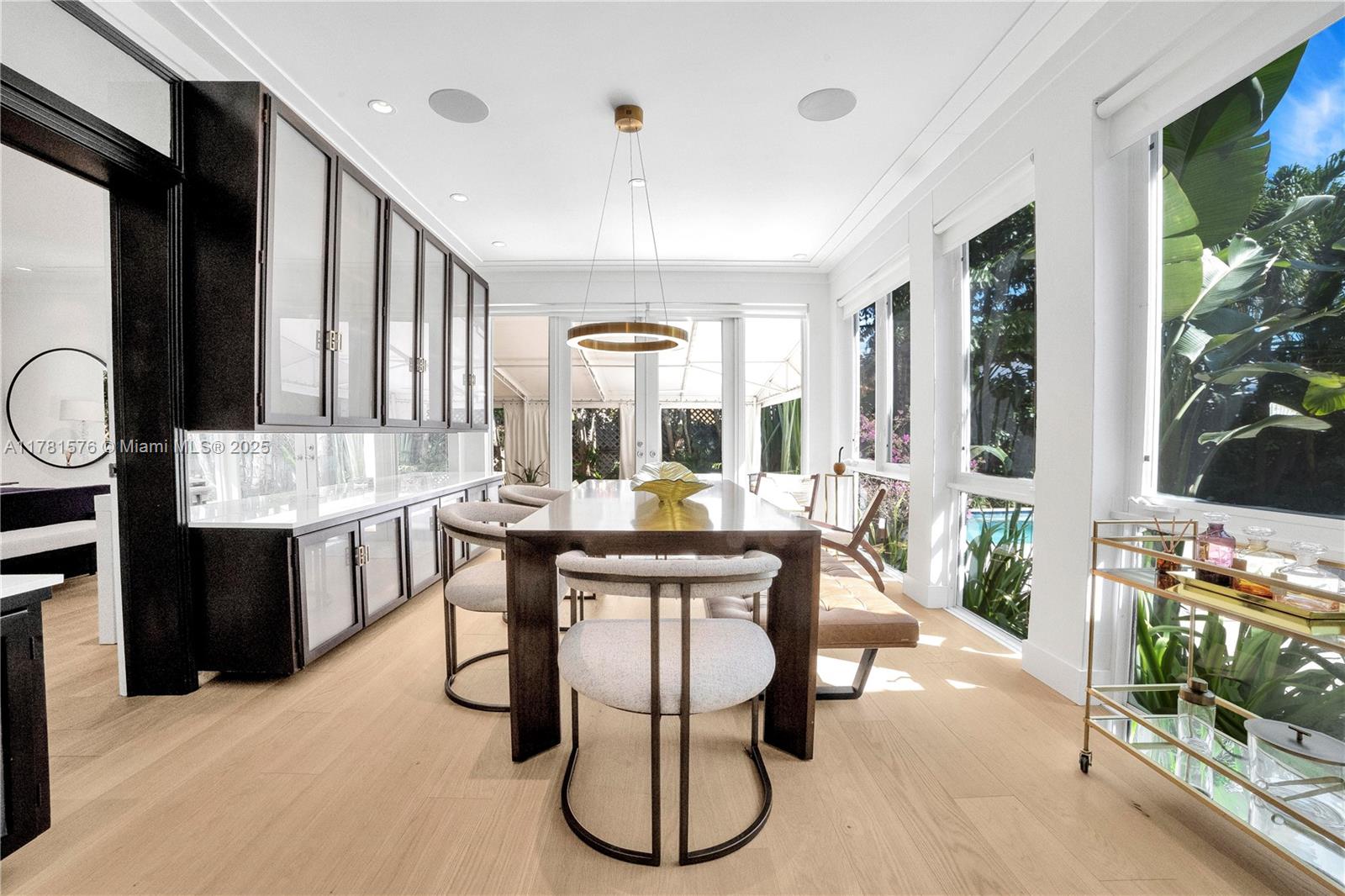 NAUTILUS EXTENSION - Residential