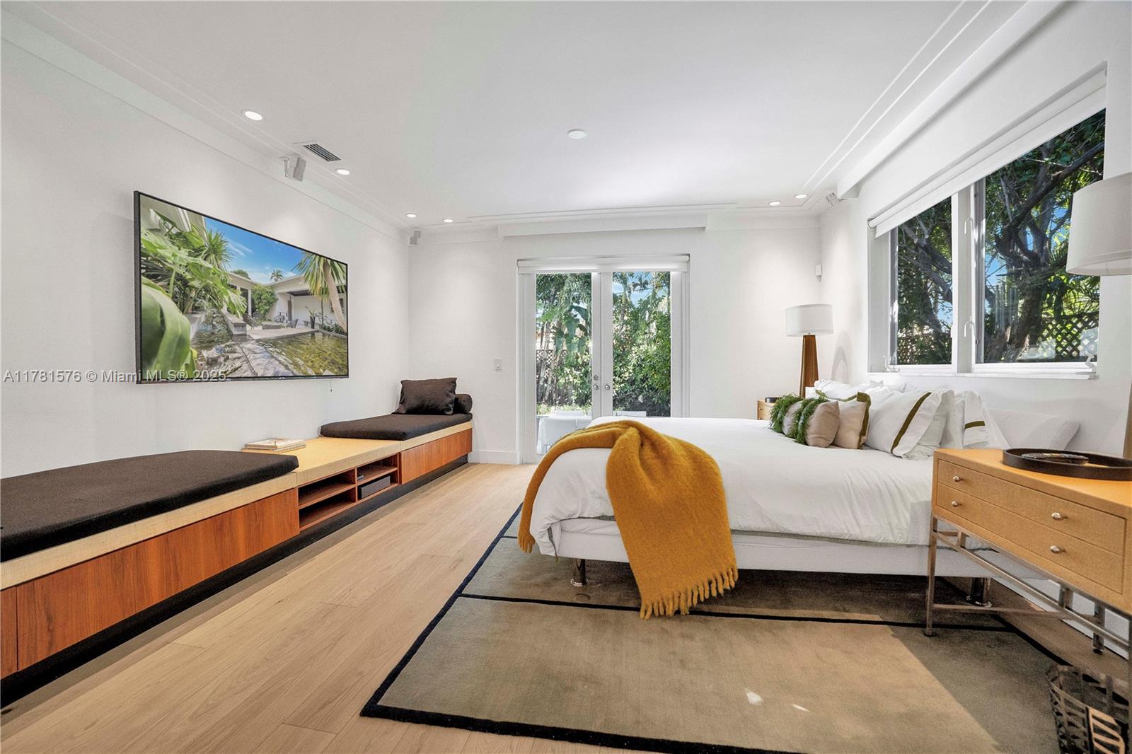 NAUTILUS EXTENSION - Residential