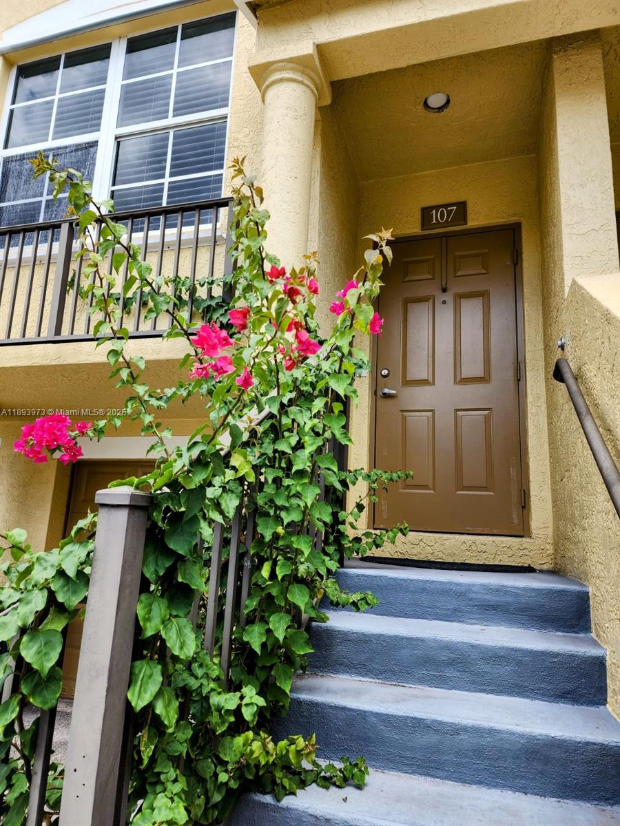 THE PRESERVE CONDO - Residential Lease