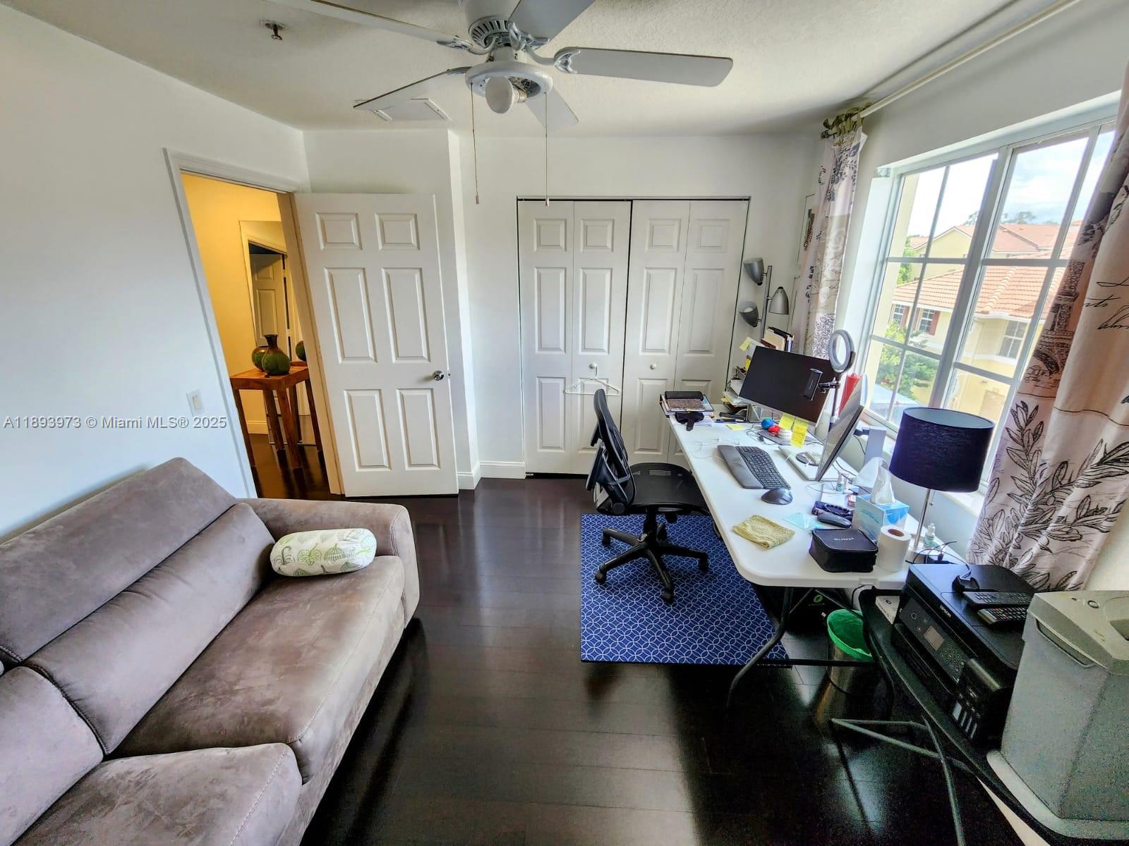 THE PRESERVE CONDO - Residential Lease