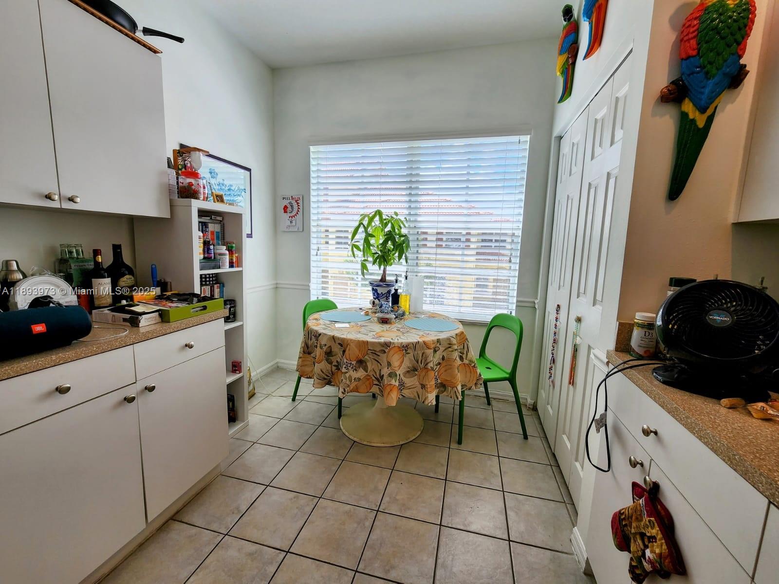 THE PRESERVE CONDO - Residential Lease