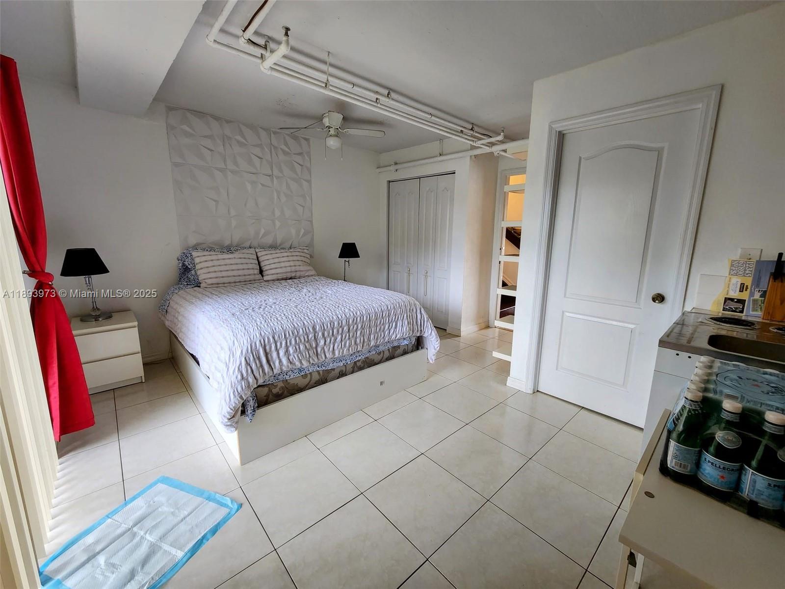 THE PRESERVE CONDO - Residential Lease