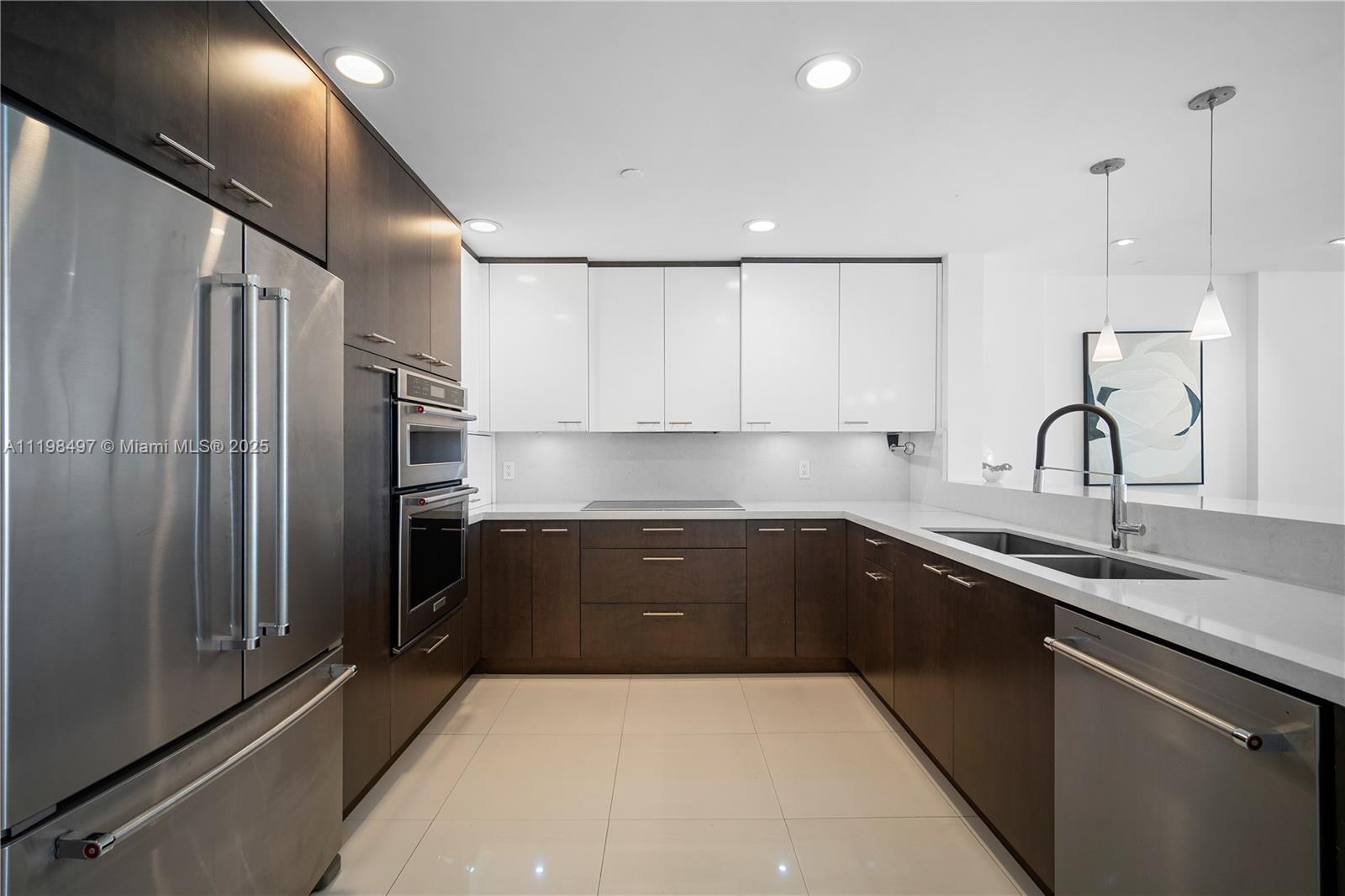 SEASIDE CONDO - Residential Lease