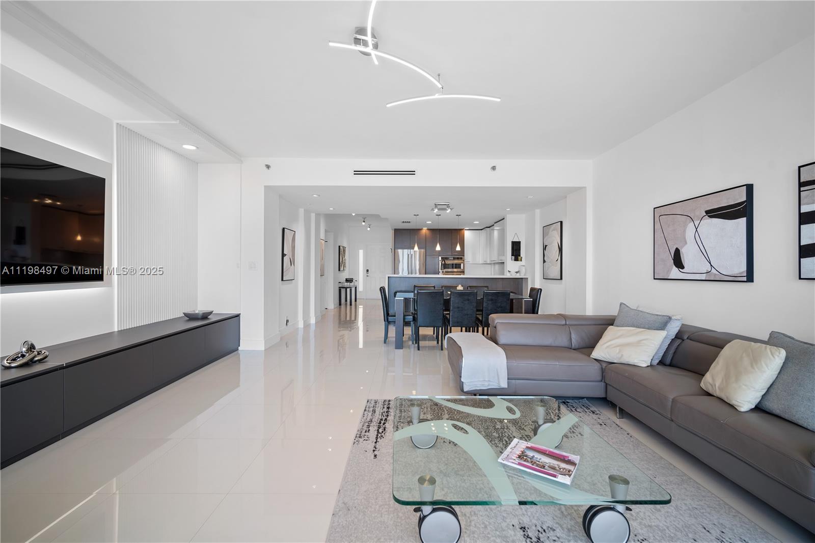 SEASIDE CONDO - Residential Lease