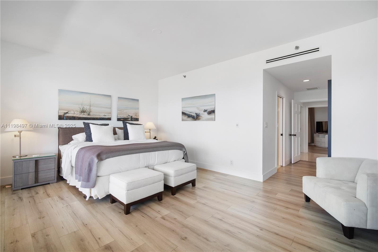 SEASIDE CONDO - Residential Lease