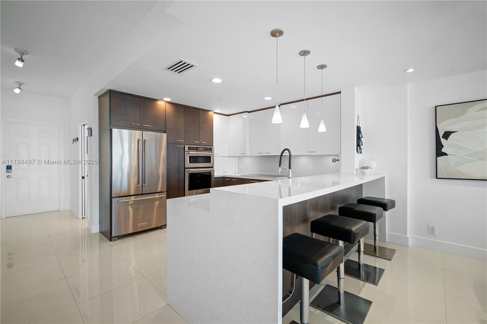 SEASIDE CONDO - Residential Lease