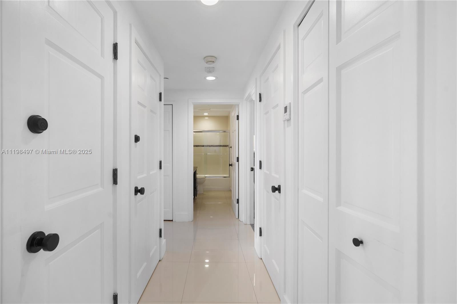 SEASIDE CONDO - Residential Lease