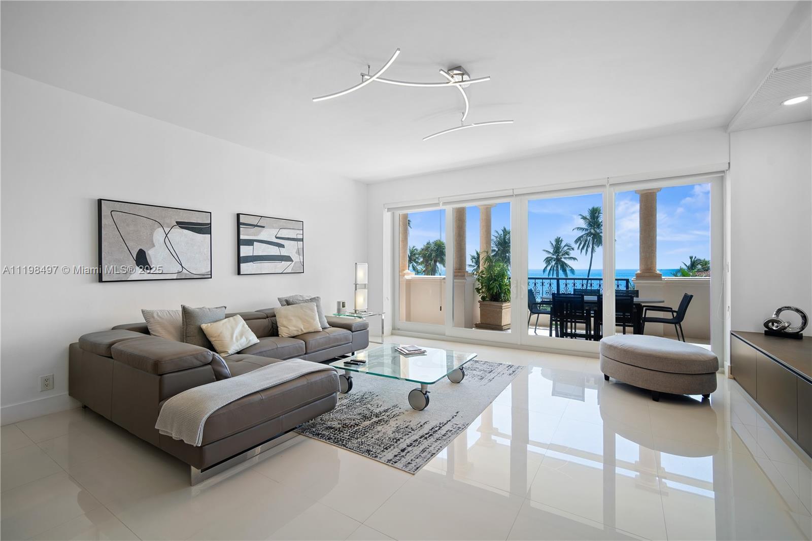 SEASIDE CONDO - Residential Lease