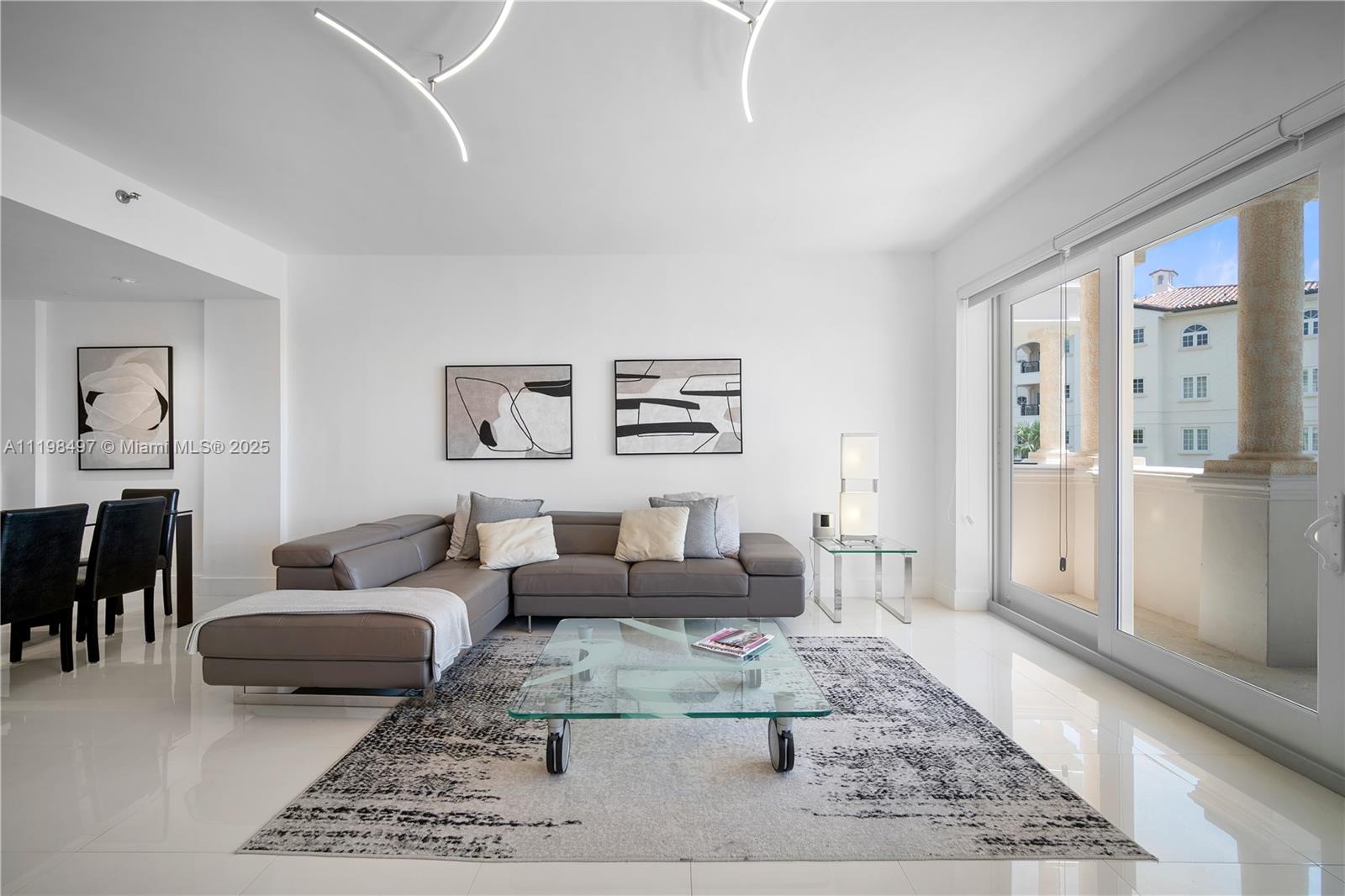 SEASIDE CONDO - Residential Lease