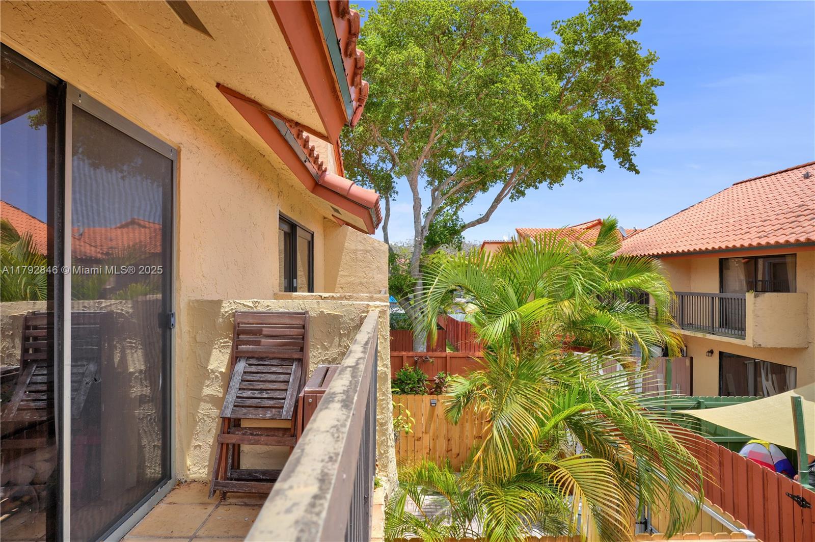 DADELAND COVE SEC 2 - Residential