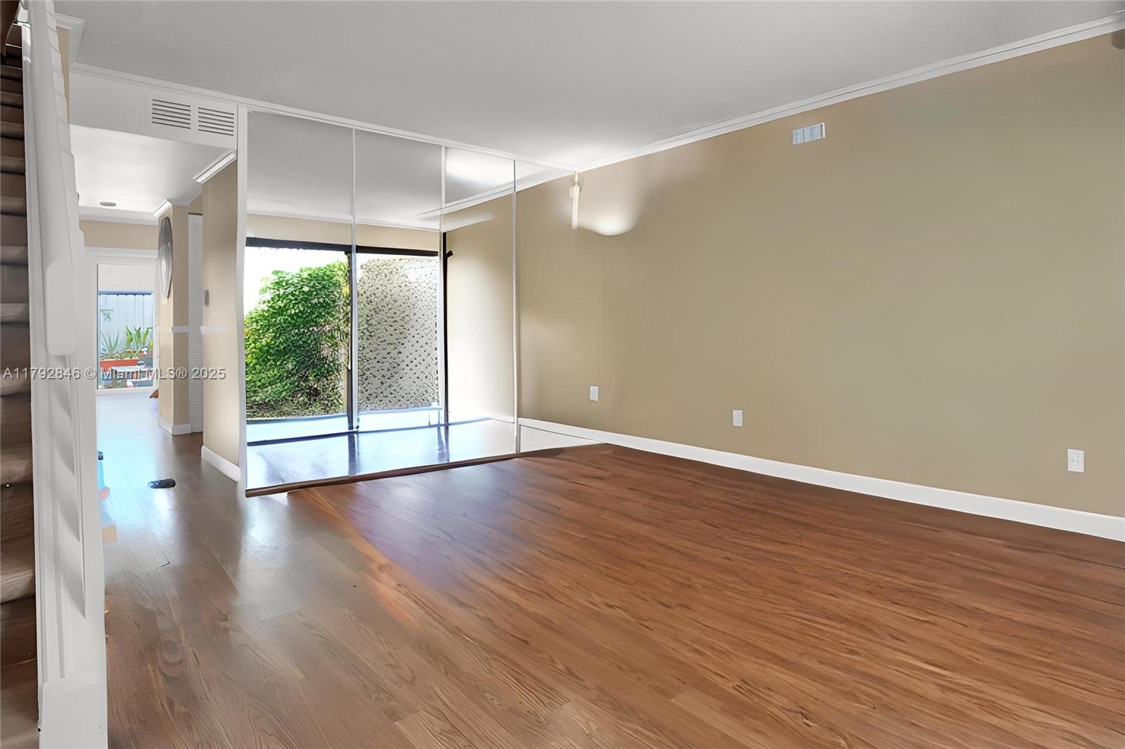 10194 Sw 77th Ct, Miami, Broward County, Florida - 2 Bedrooms  
2 Bathrooms - 