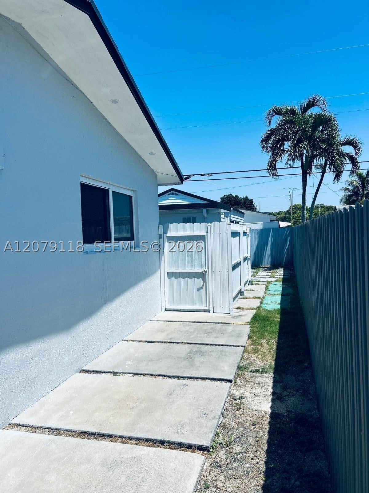 11925 SW 185th Ter