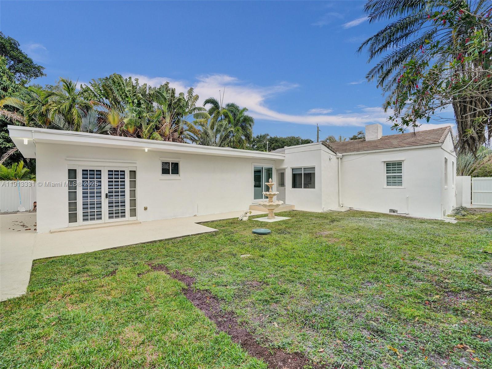 1ST ADDN BISCAYNE LAWN - Residential