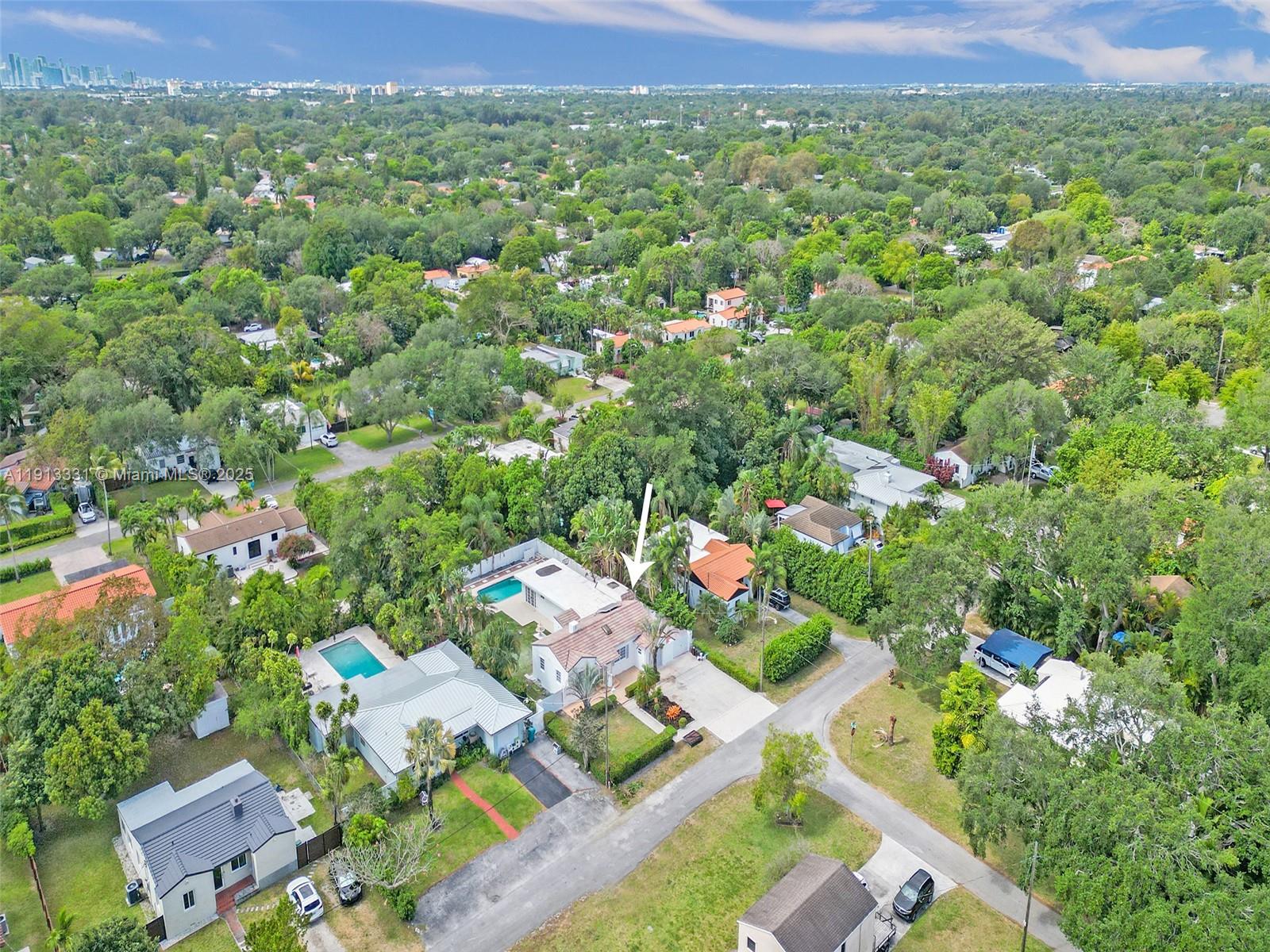 1ST ADDN BISCAYNE LAWN - Residential