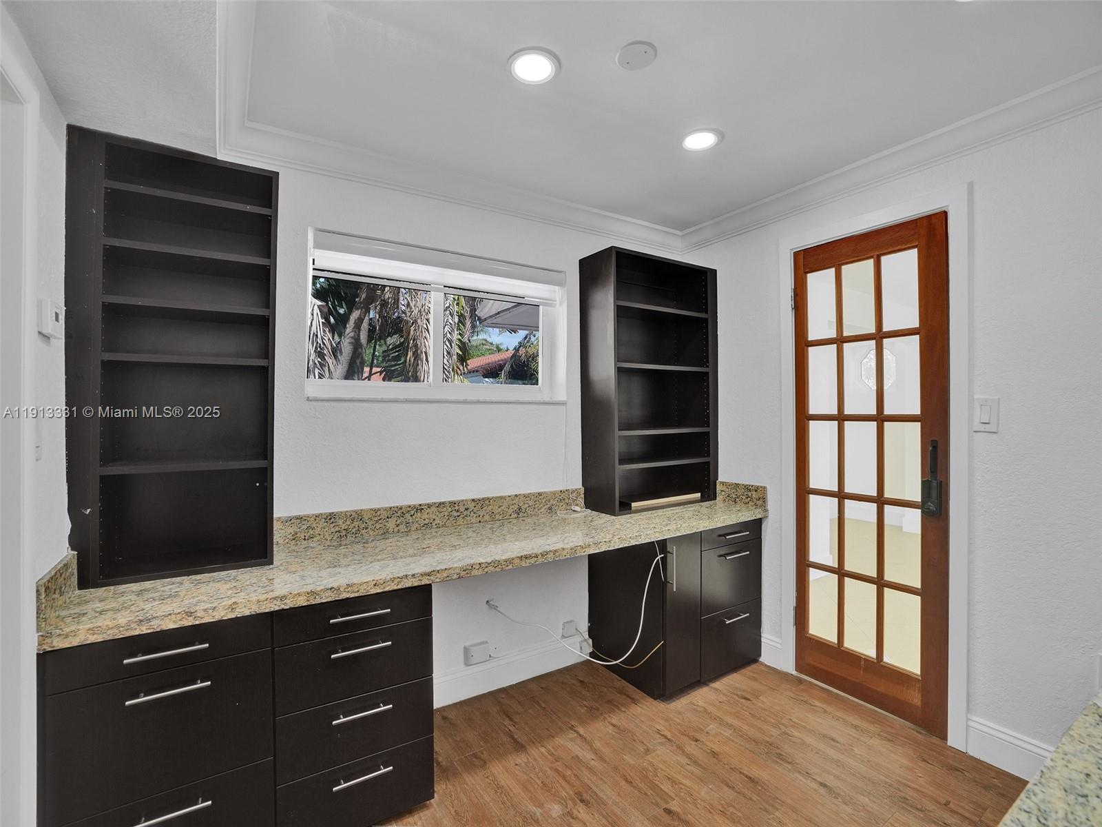 1ST ADDN BISCAYNE LAWN - Residential