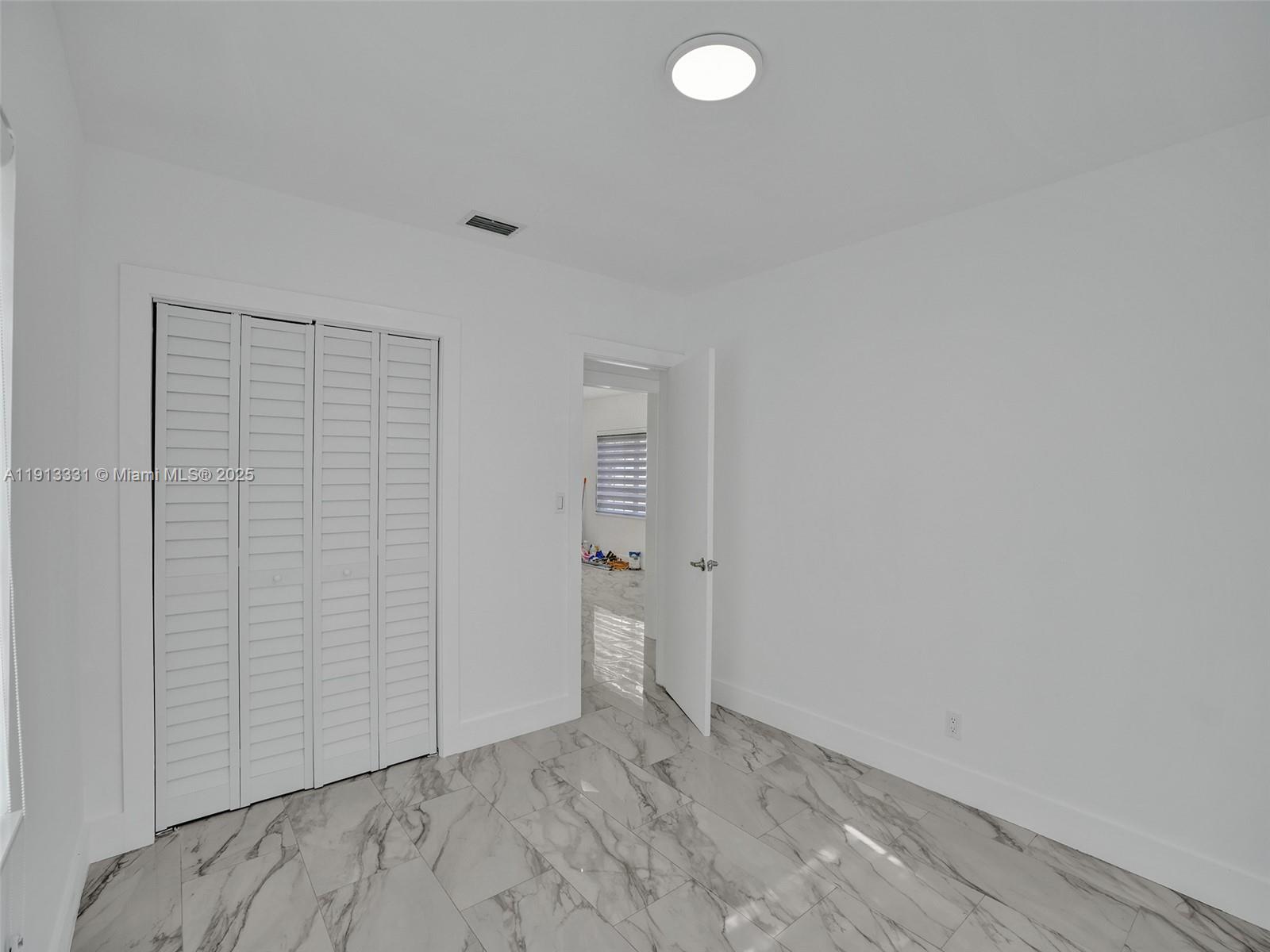 1ST ADDN BISCAYNE LAWN - Residential