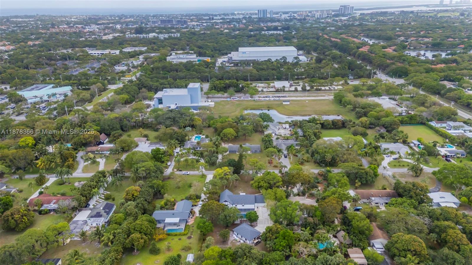 MONET GARDENS AMD (UNREC) - Residential Lease