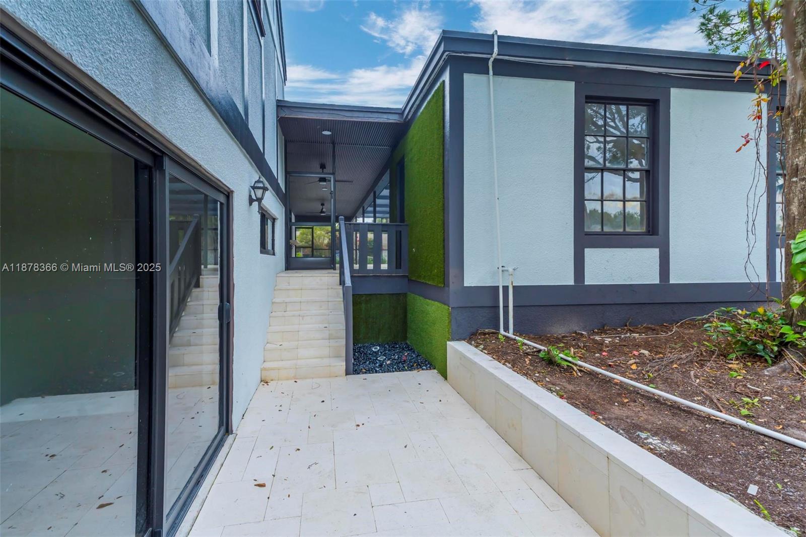 MONET GARDENS AMD (UNREC) - Residential Lease
