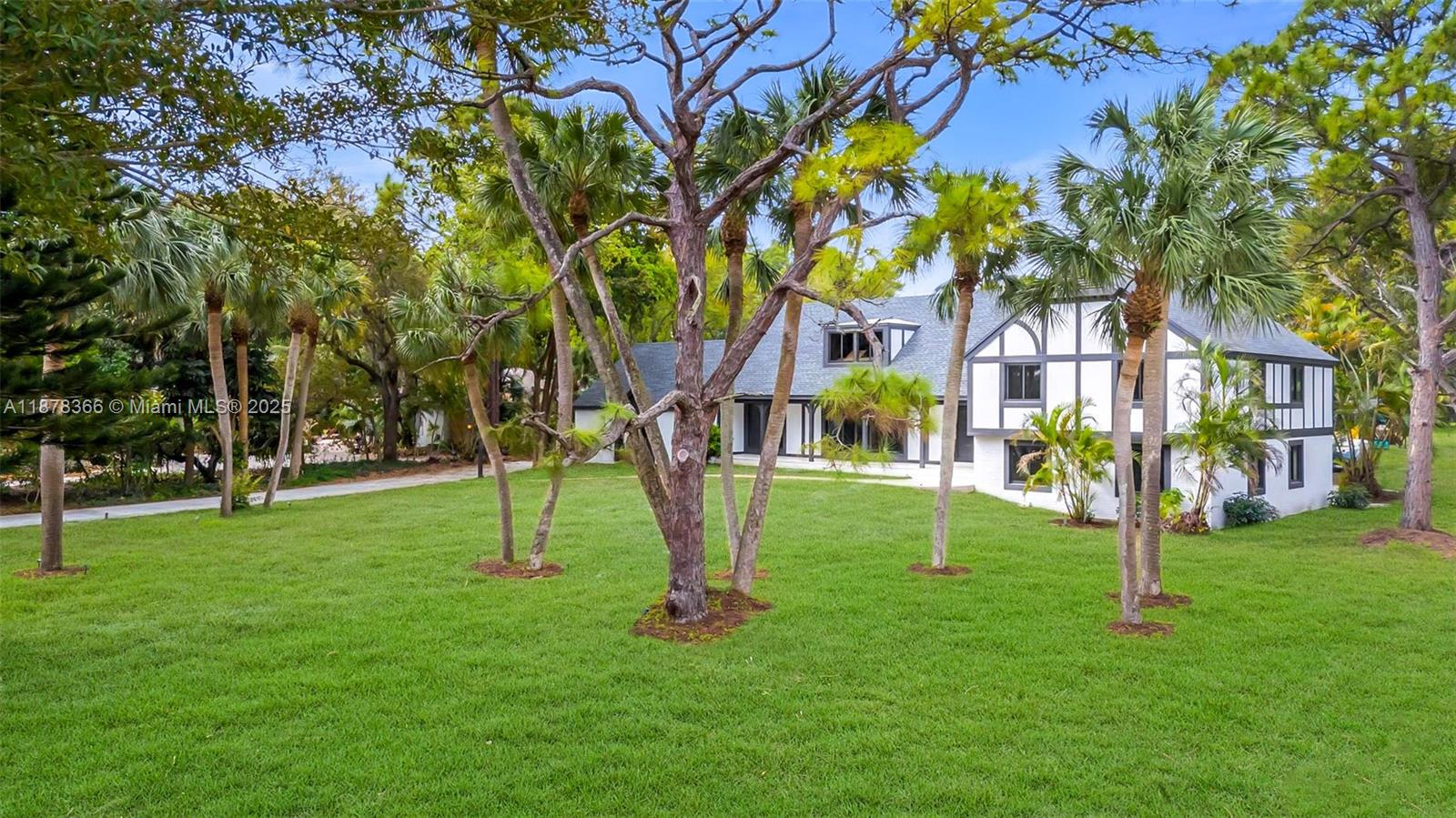 MONET GARDENS AMD (UNREC) - Residential Lease