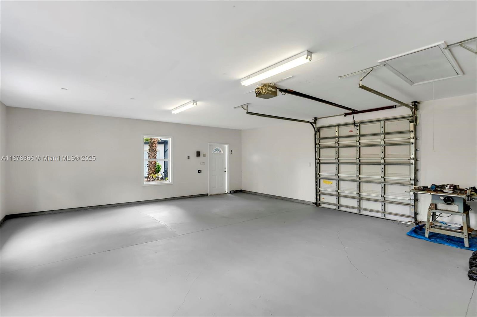 MONET GARDENS AMD (UNREC) - Residential Lease