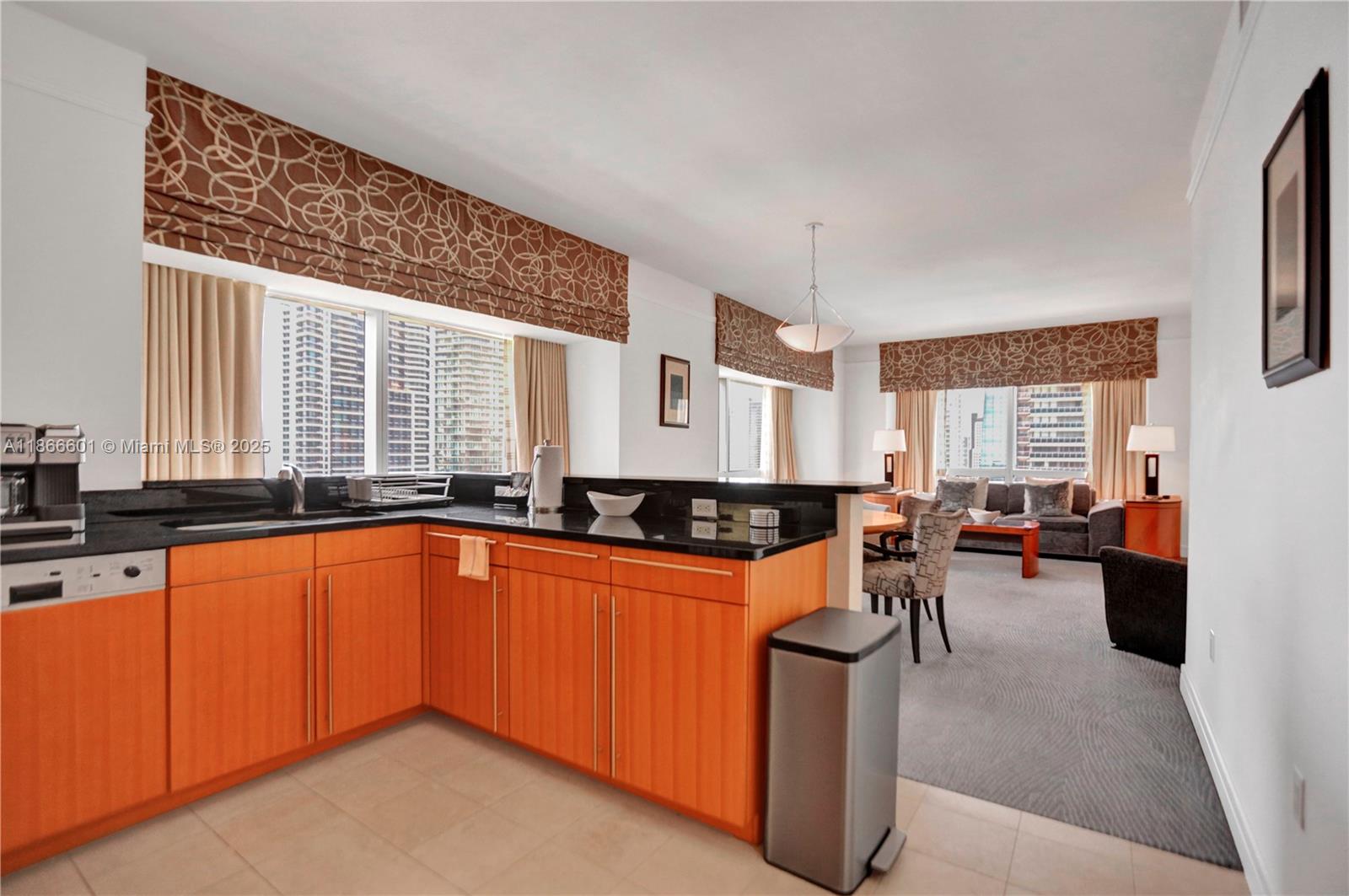1435 Brickell Ave 3212