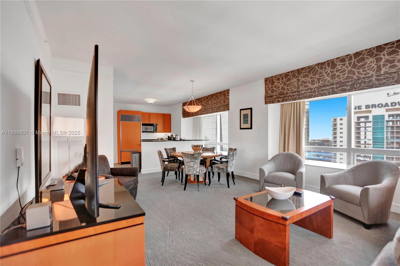 MILLENNIUM TOWER CONDOMIN - Residential Lease