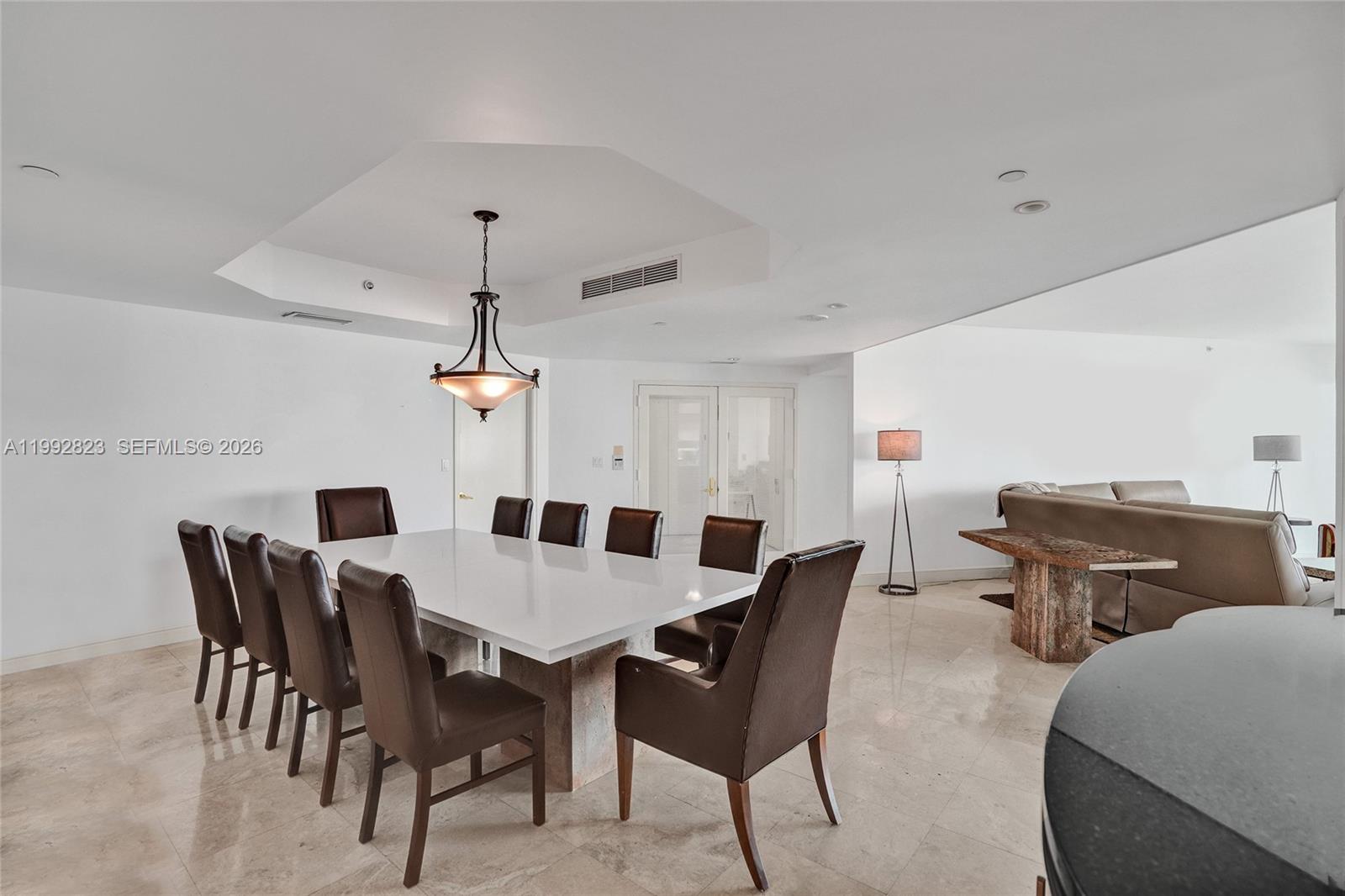 TOWERS OF PORTO VITA-SOUT - Residential Lease