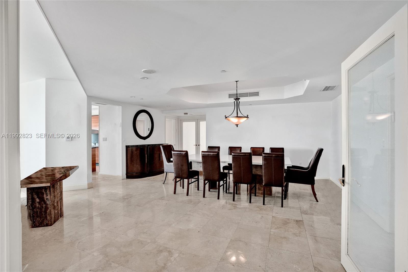 TOWERS OF PORTO VITA-SOUT - Residential Lease