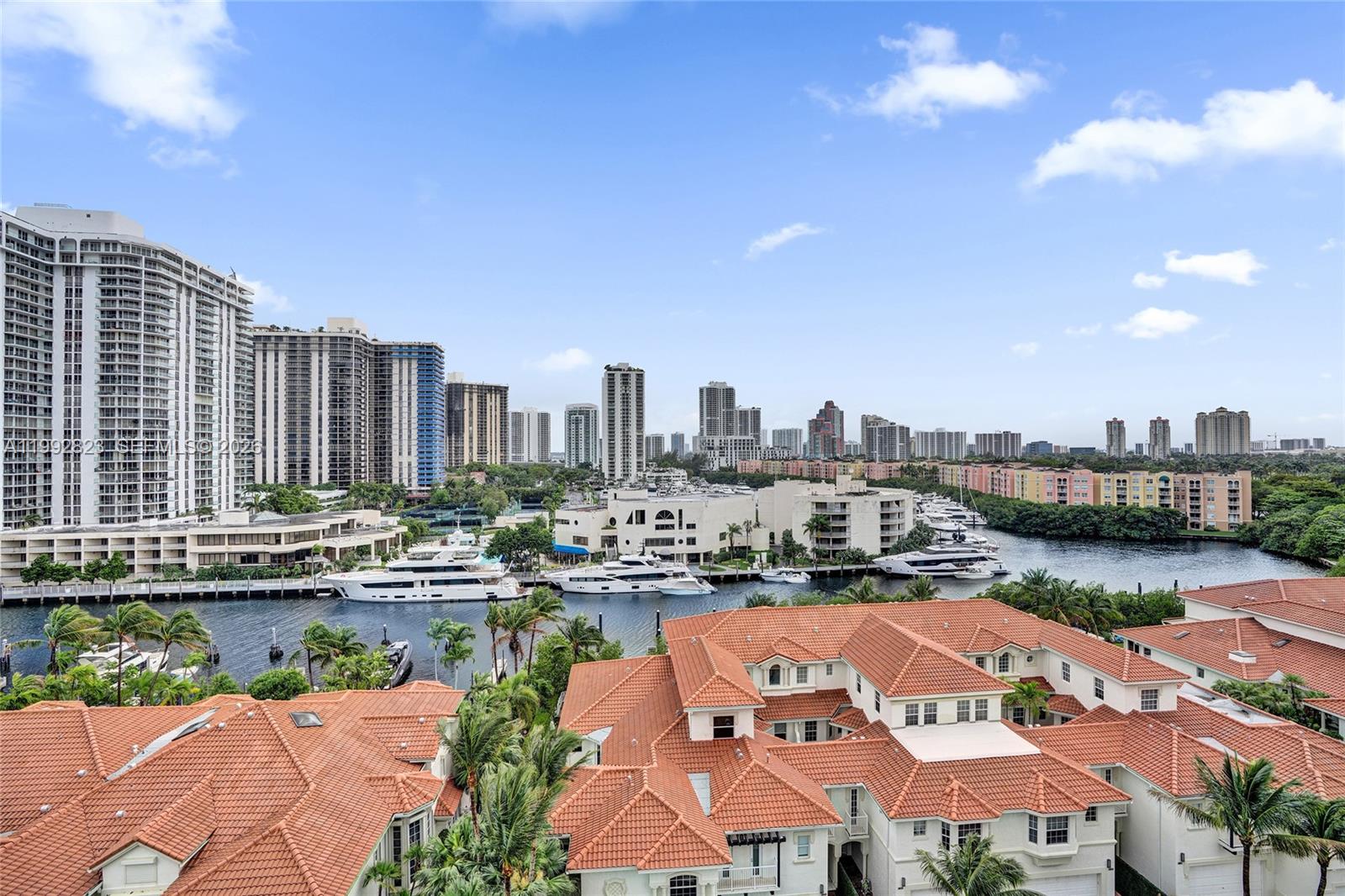 TOWERS OF PORTO VITA-SOUT - Residential Lease