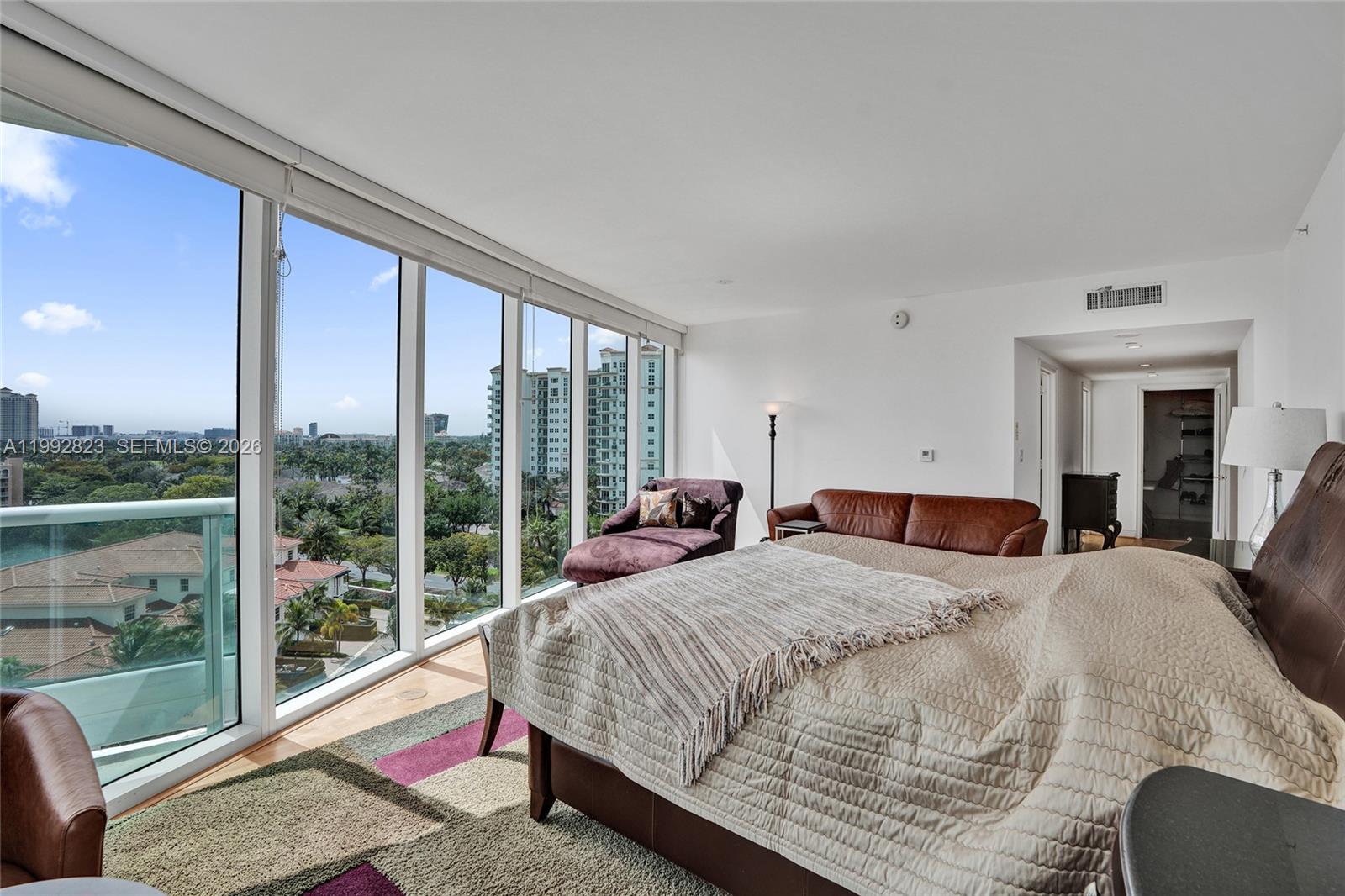 TOWERS OF PORTO VITA-SOUT - Residential Lease